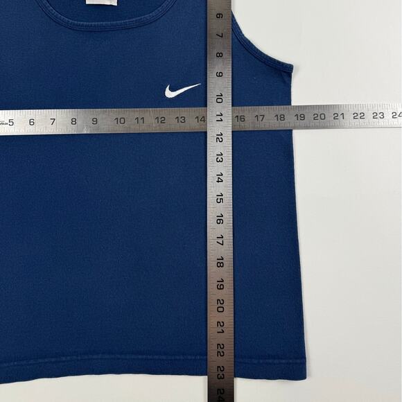 Vintage Nike Swoosh Navy Blue 90s USA Crop Fit Tank Top Workout Gym Size Medium - Picture 6 of 6
